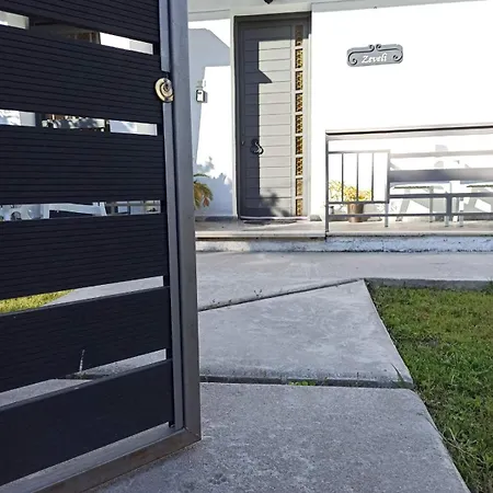 Zeveli Nyaraló Ellinika (Evia)